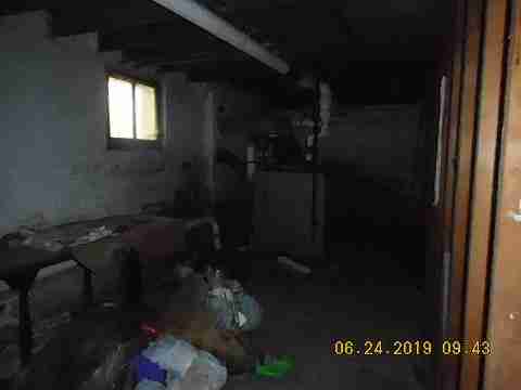 5911 Eastlawn (30)_m.jpg